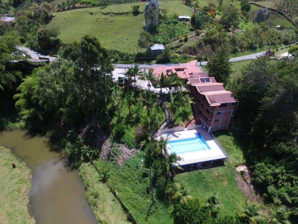 Hotel El Potrillo El Penol  Zewnętrze zdjęcie